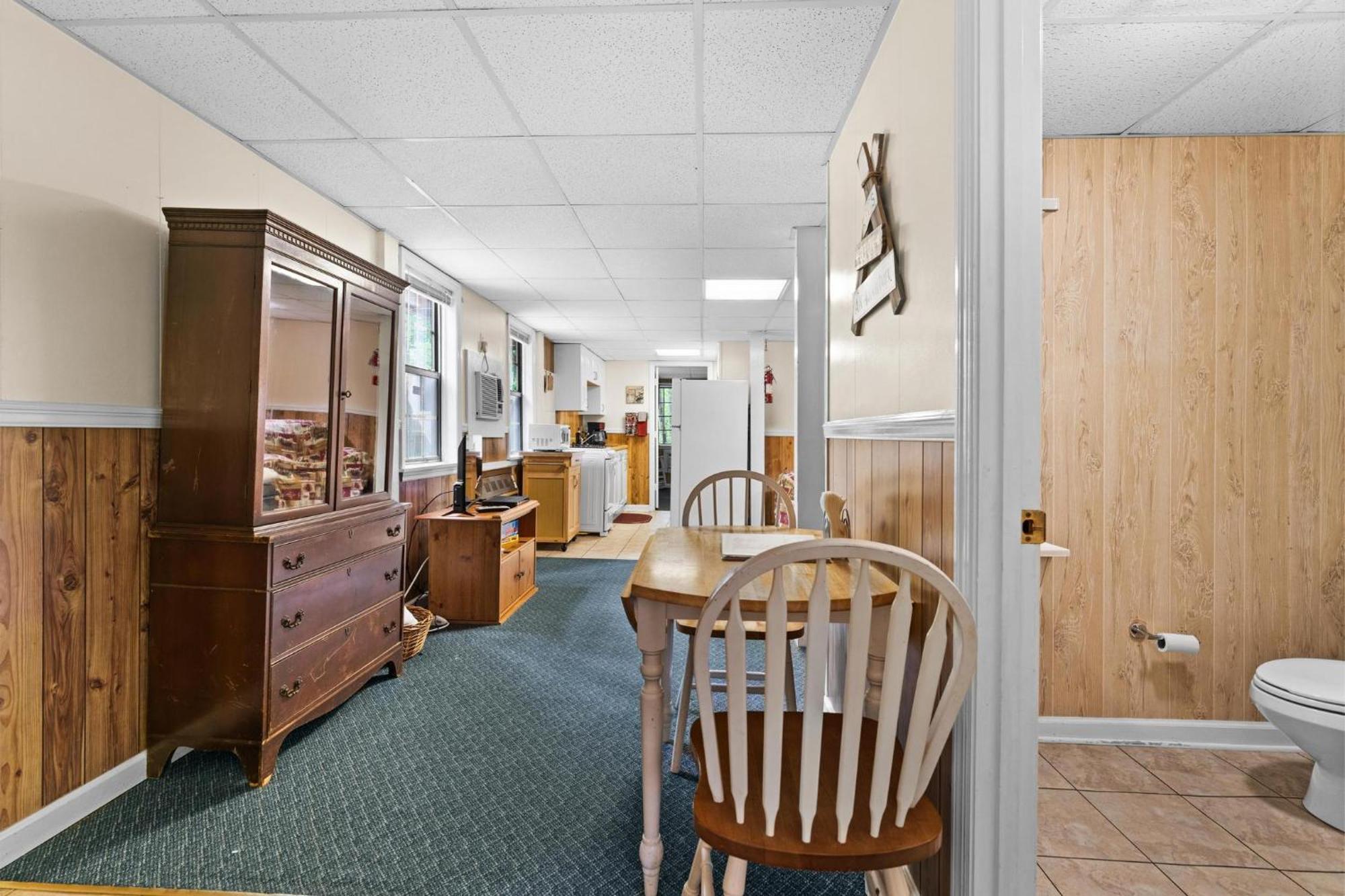 Cascades Inn Tiger Екстер'єр фото