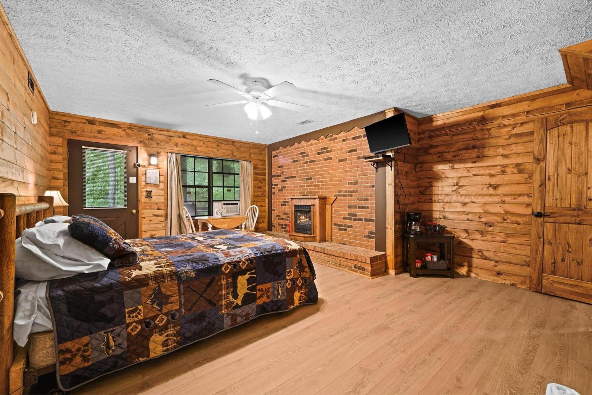 Cascades Inn Tiger Екстер'єр фото